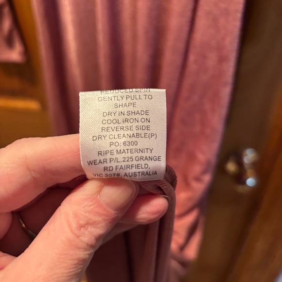 Ripe Maternity Portia Maternity & Nursing Dress in Rouge XS - Picture 6 of 7